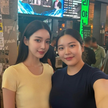 노랑 VS 블랙 당신의 선택은?