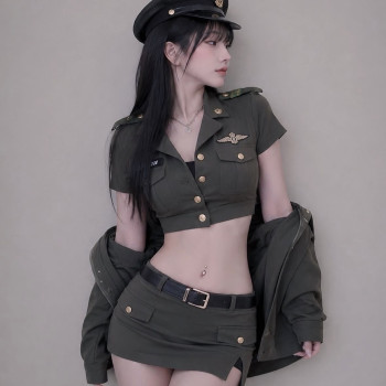 배꼽 피어싱 누나..