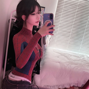 스파이더맨 누나