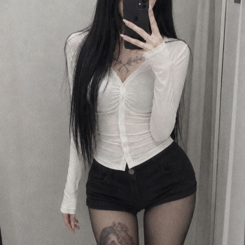 벅지 문신 누나