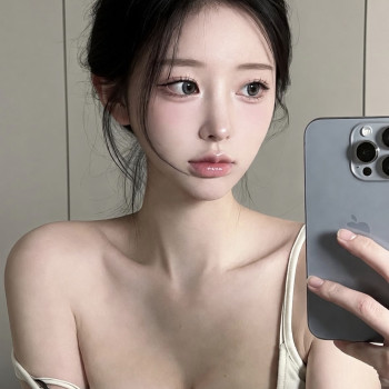 좀 큰 누나